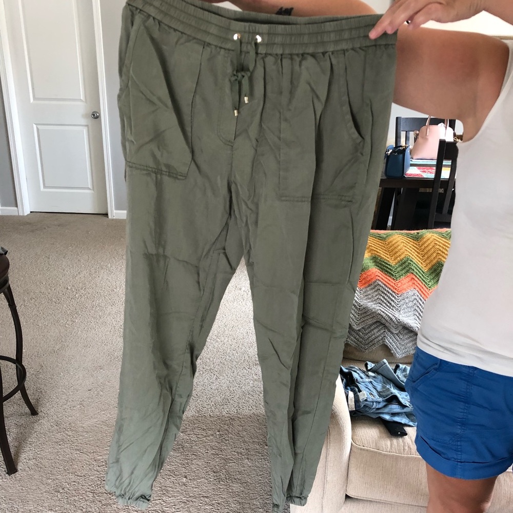 White House black market joggers